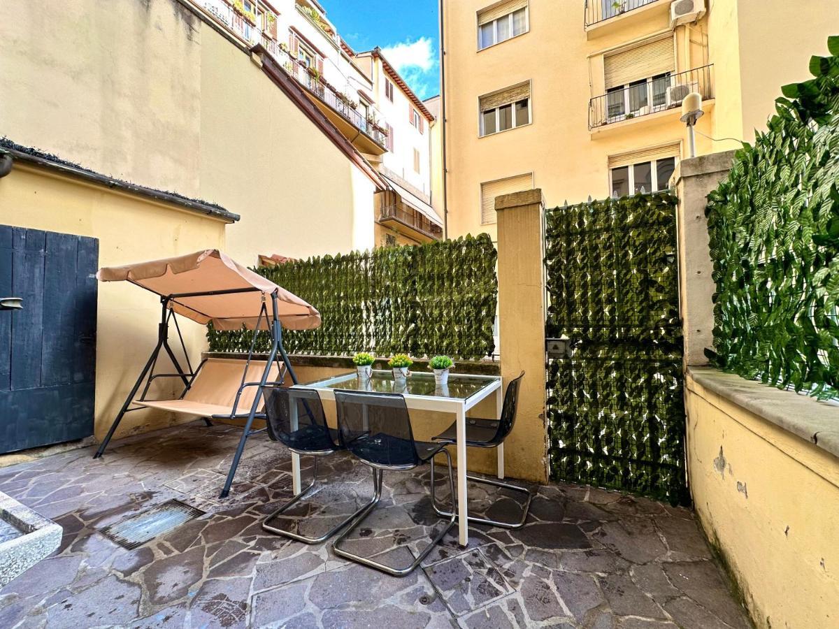 A 2 Passi Dal Duomo Con Parcheggio E 3 Apartment Florenz